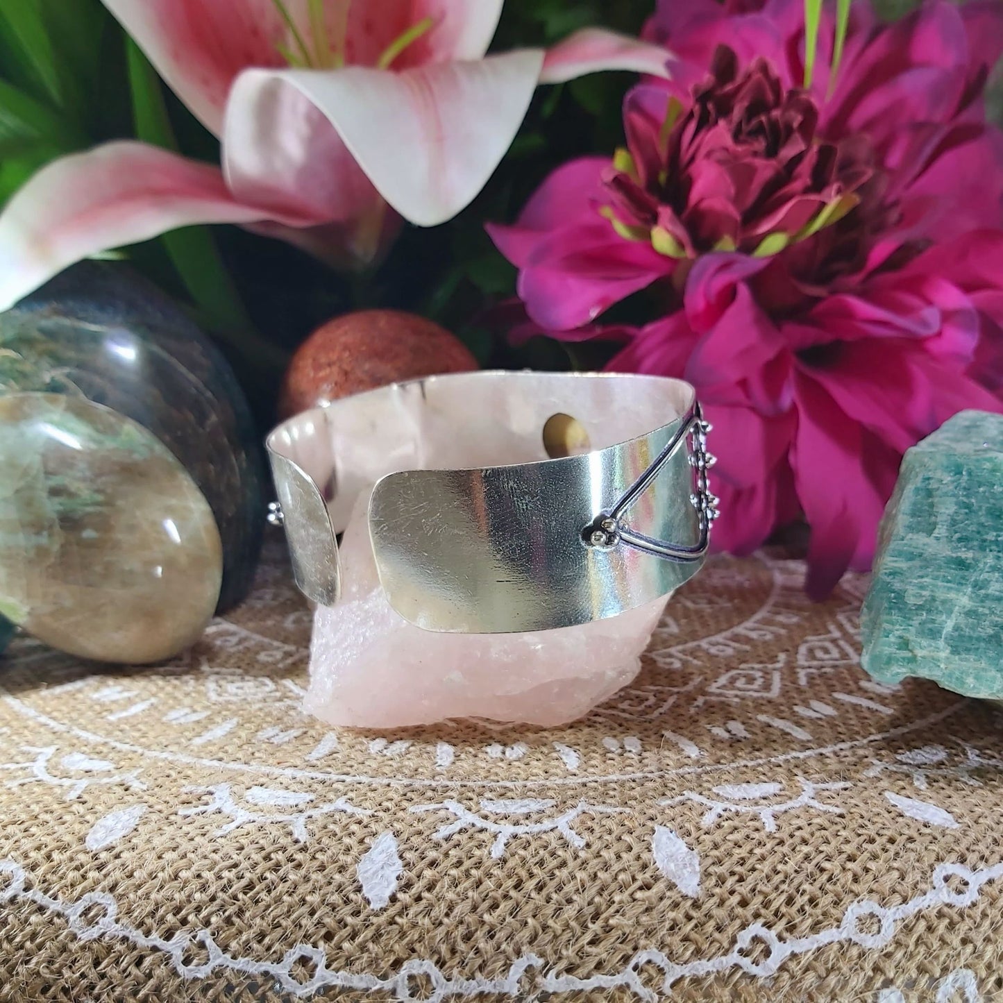 Mookaite Mother Earth Bangle Bracelet (B116)