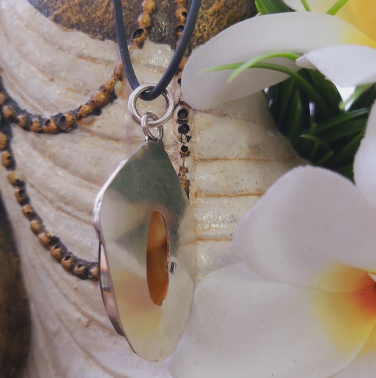 Agate Protection Gemstone Pendant (E1820)