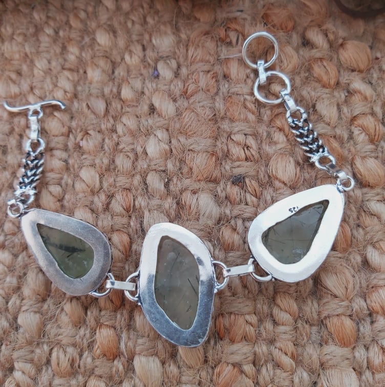 Prehnite Heart Chakra Bracelet 19 cm (E1953)