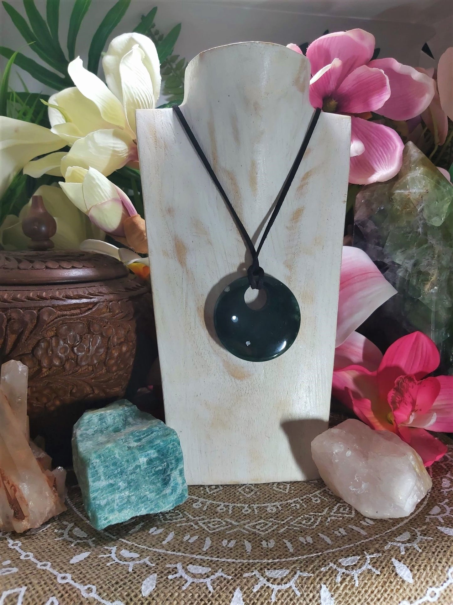 Moss Agate Forgiveness Safety Circle Pendant (E850)
