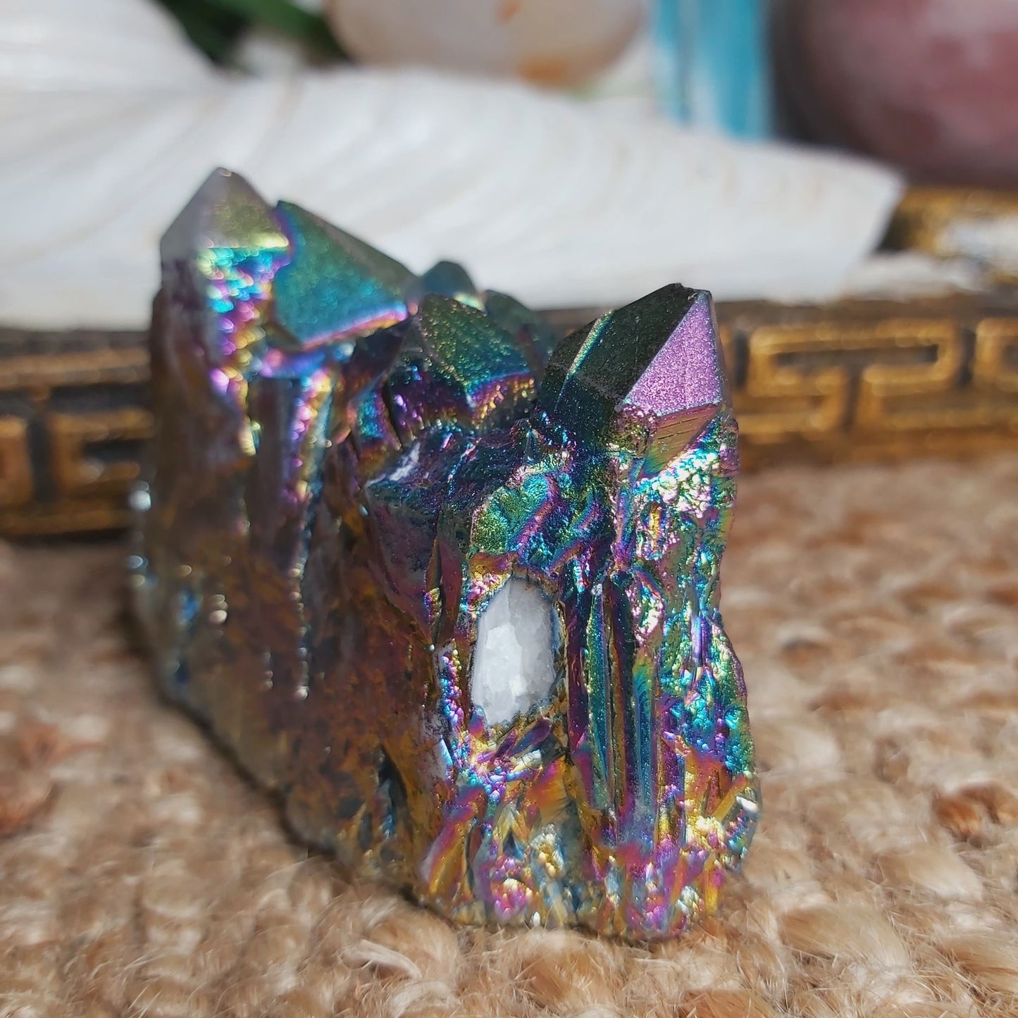 Titanium Aura Quartz Gemstone 241 gms (GEM131)