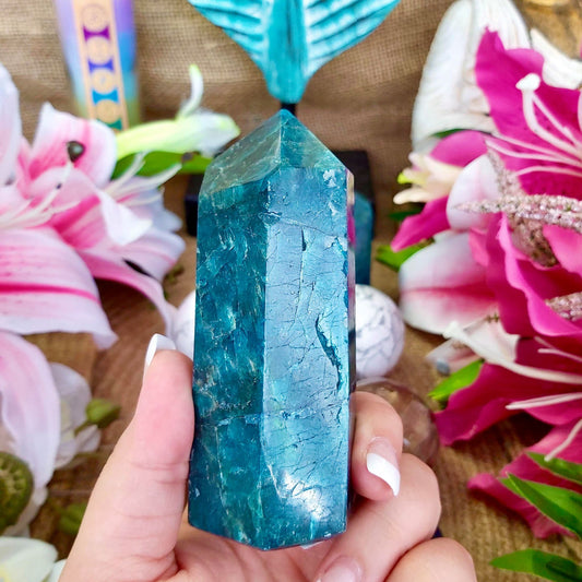 Unlocking the Mysteries of Apatite: A Crystal with a Story