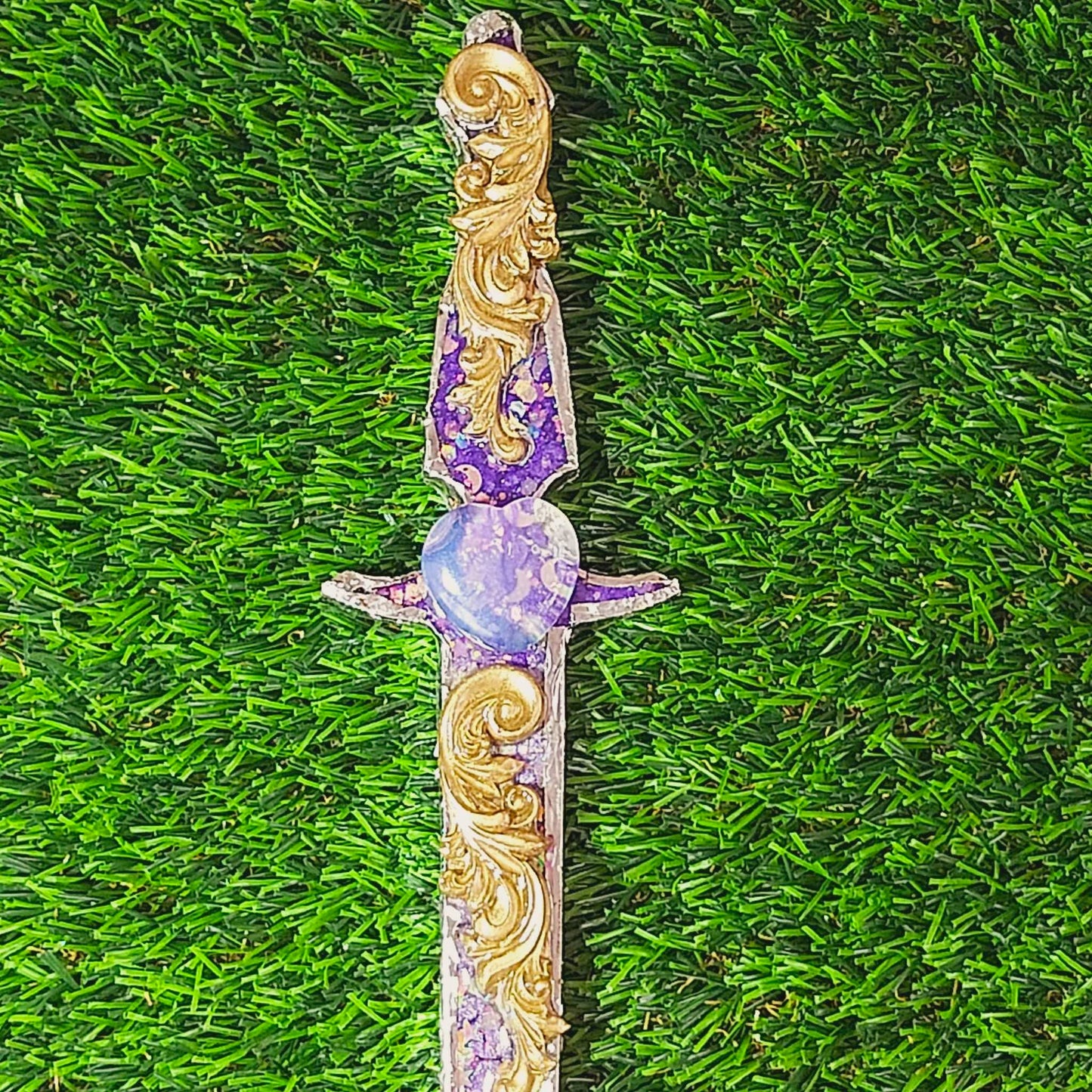 Handcrafted Fantasy Decorative Dagger (DG4)