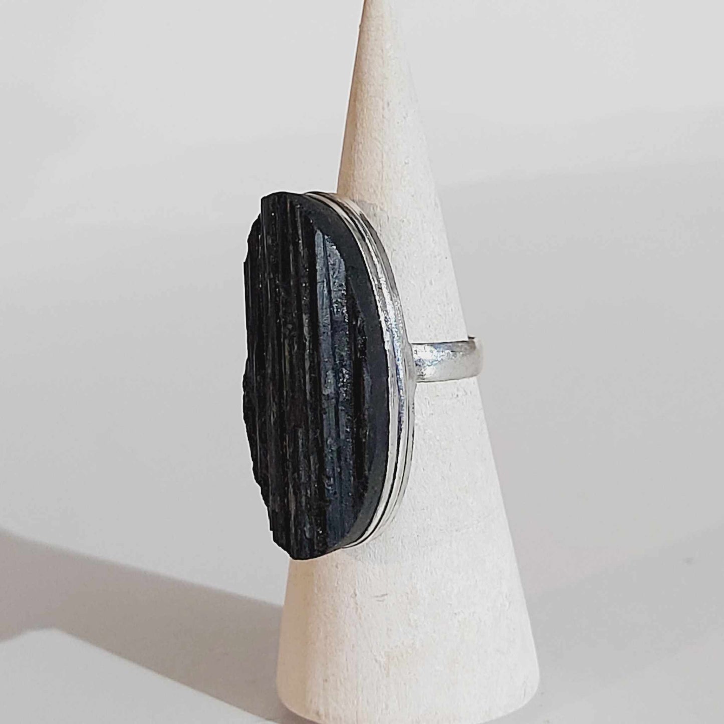 Black Tourmaline Psychic Protection Ring US 7.5 (E1627)