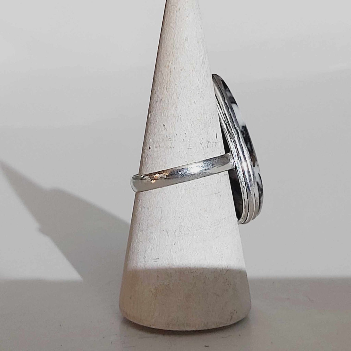 White Buffalo Turquoise Gemstone Ring Size US 12 (E1653)