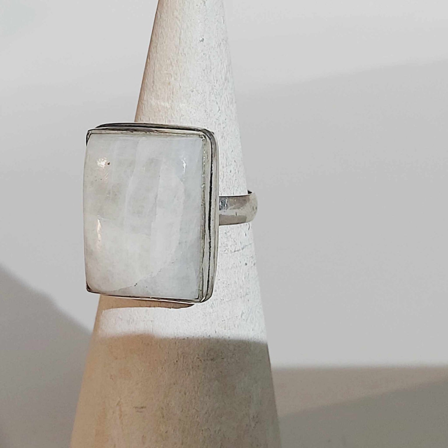Free Spirit Rainbow Moonstone Ring Size US 7 (E1664)
