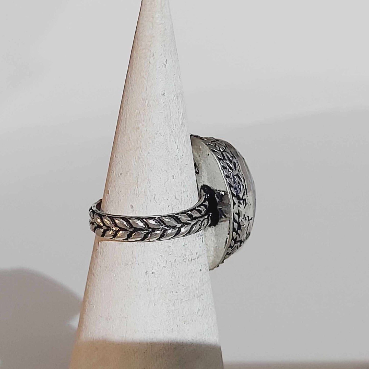 Free Spirit Rainbow Moonstone Ring Size US 7 (E1669)