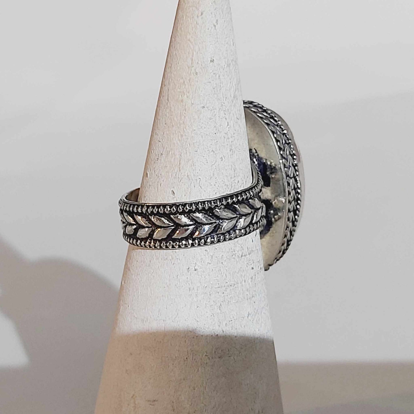 Labradorite Protection Gemstone Ring US 8 or UK P (E1730)