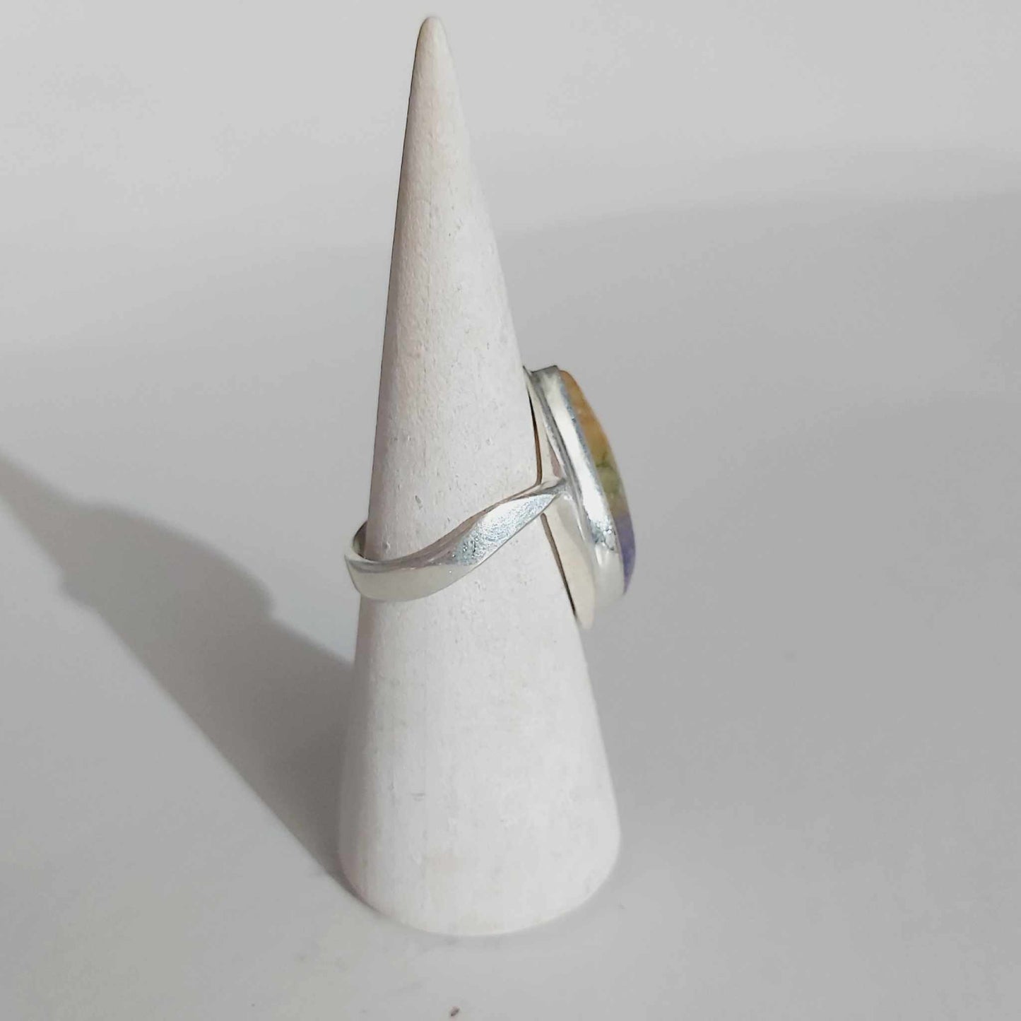 Agate Physical Wellbeing Gemstone Ring US 9 (E2419)