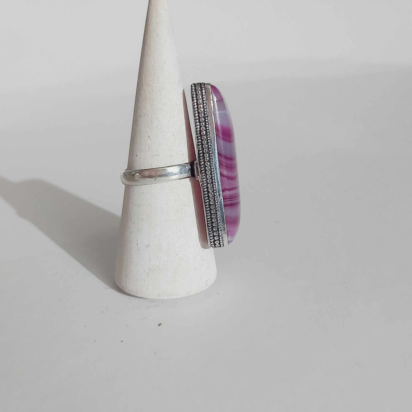 Agate Physical Wellbeing Gemstone Ring US 12 (E2441)