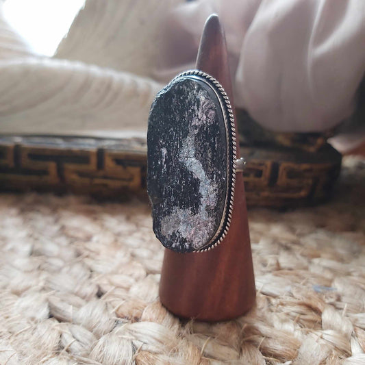 Black Tourmaline Psychic Protection Ring US 8.5 (E2463)