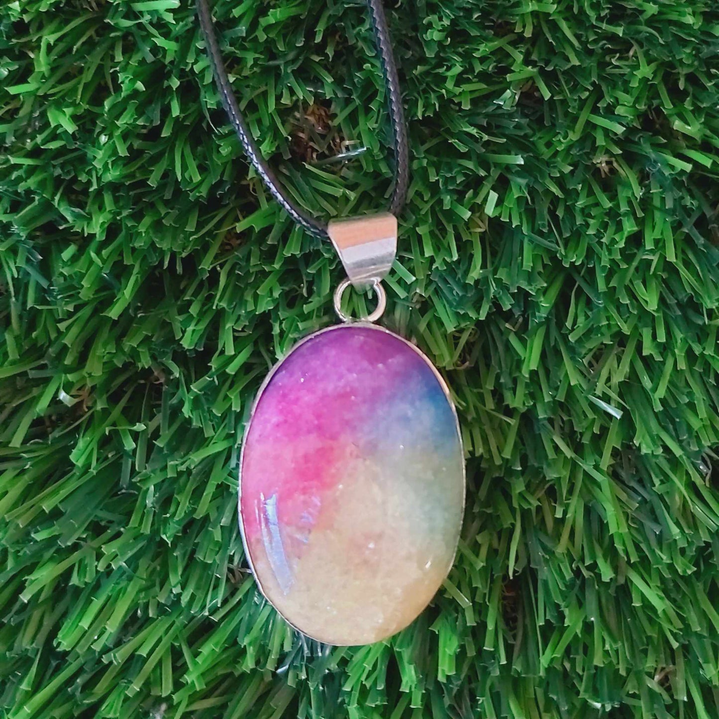 Rainbow Agate Grounding Gemstone Pendant (E2527)