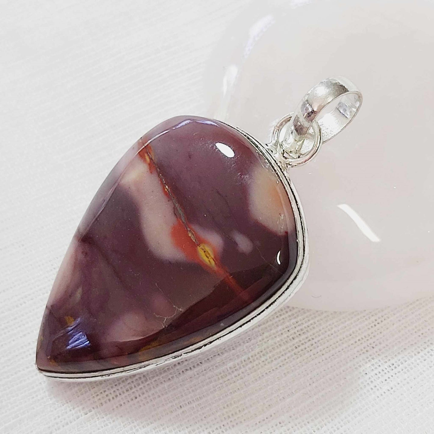 Mookaite Australian Gemstone Crystal Pendant (E714)
