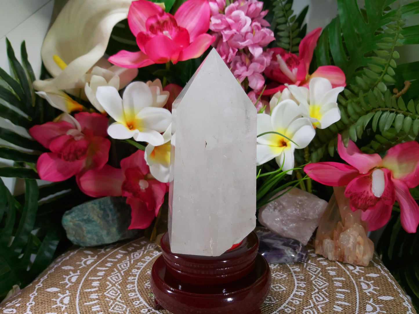 Clear Quartz Crystal 1006 gms (GEM17)