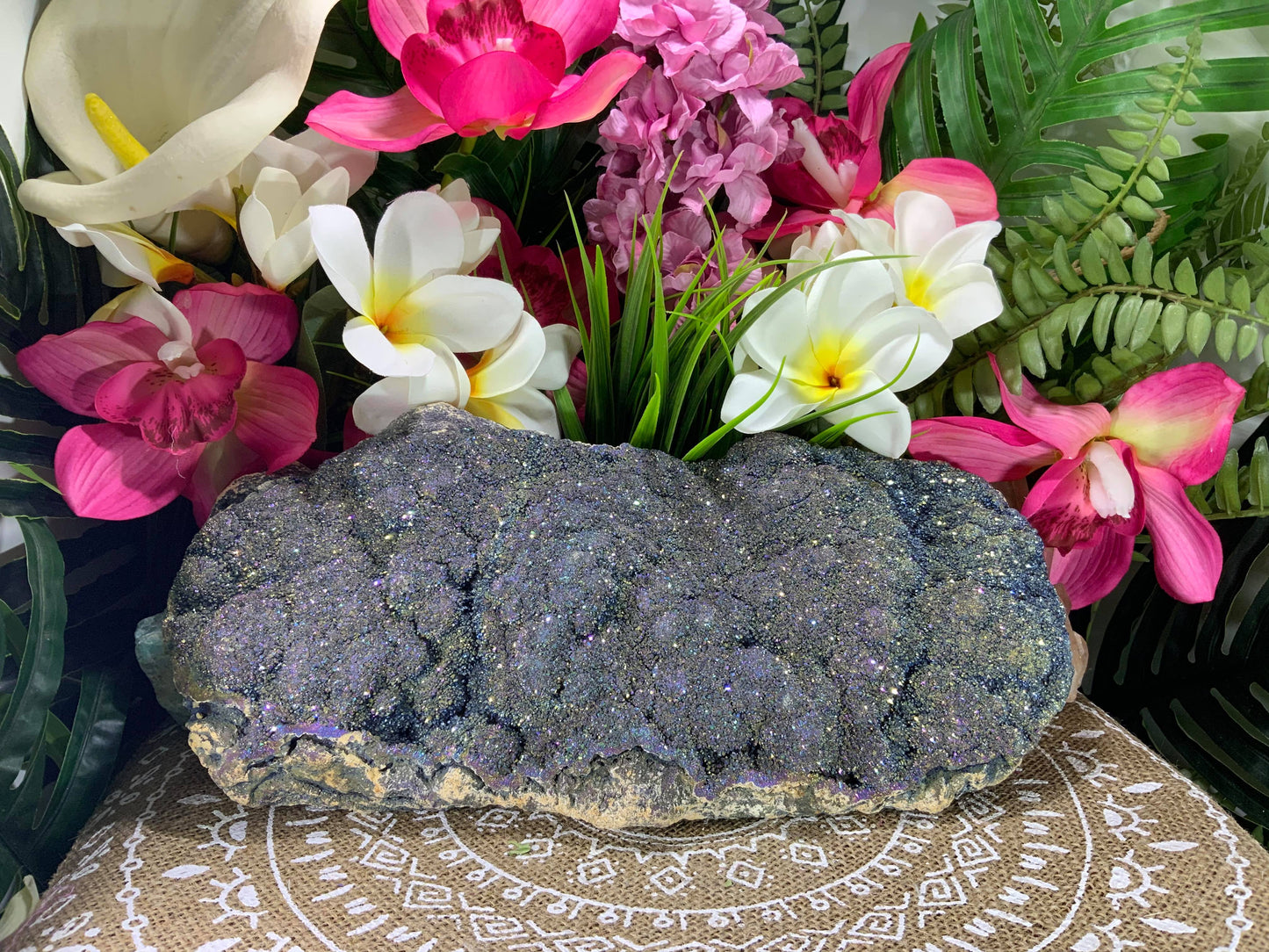 Agate Druzy Crystal 1965 gms (GEM39)