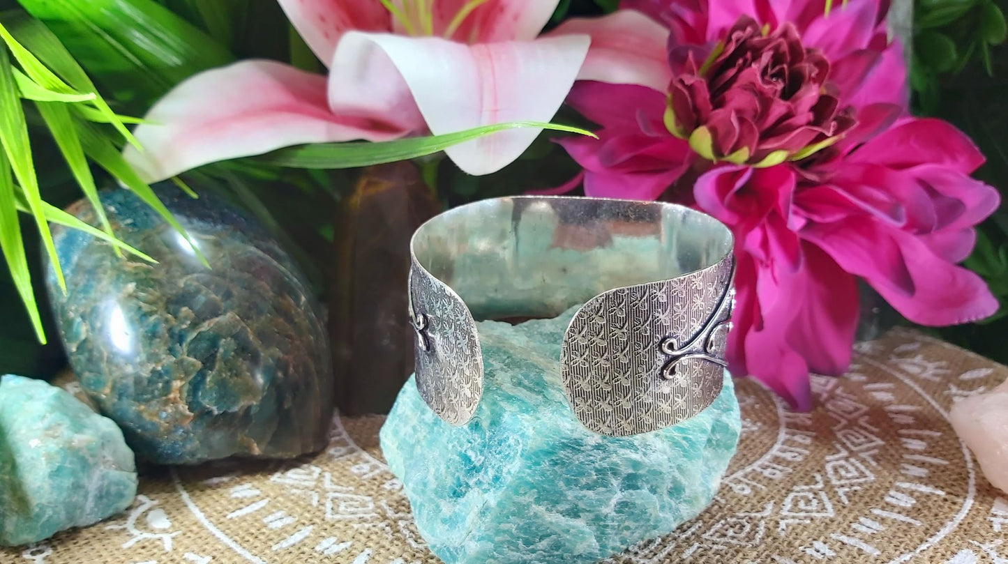 Rhodochrosite Inner Peace Bangle Bracelet (B110)