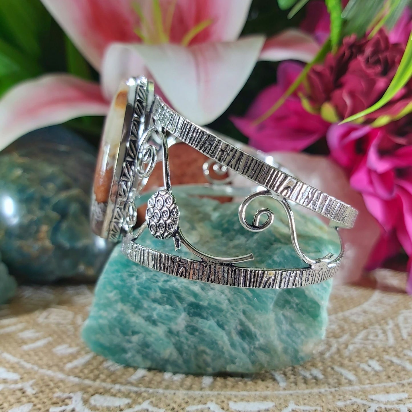 Agate Stability Bangle Bracelet (B129)