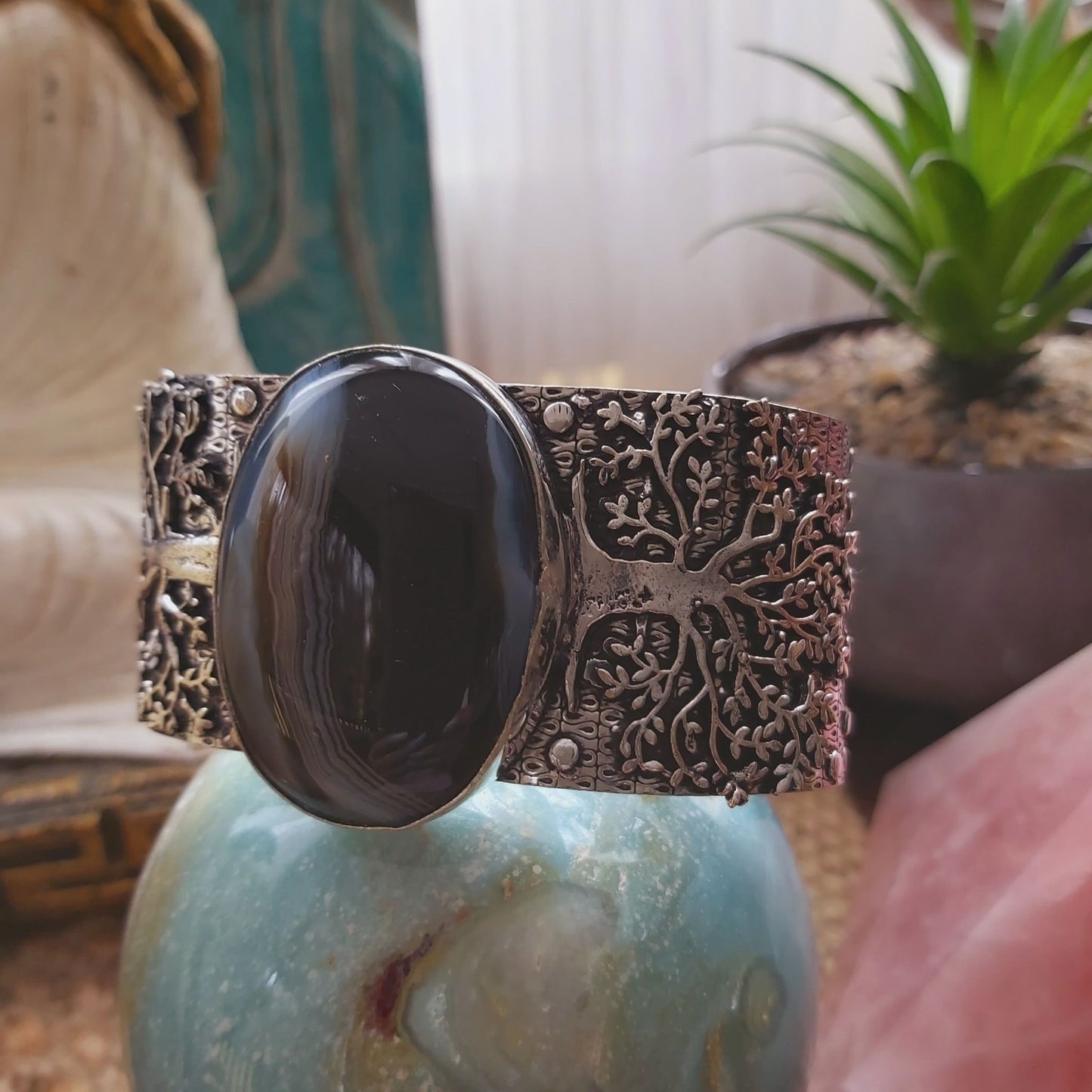 Black Lace Onyx Self-Confidence Bangle Bracelet (B164)