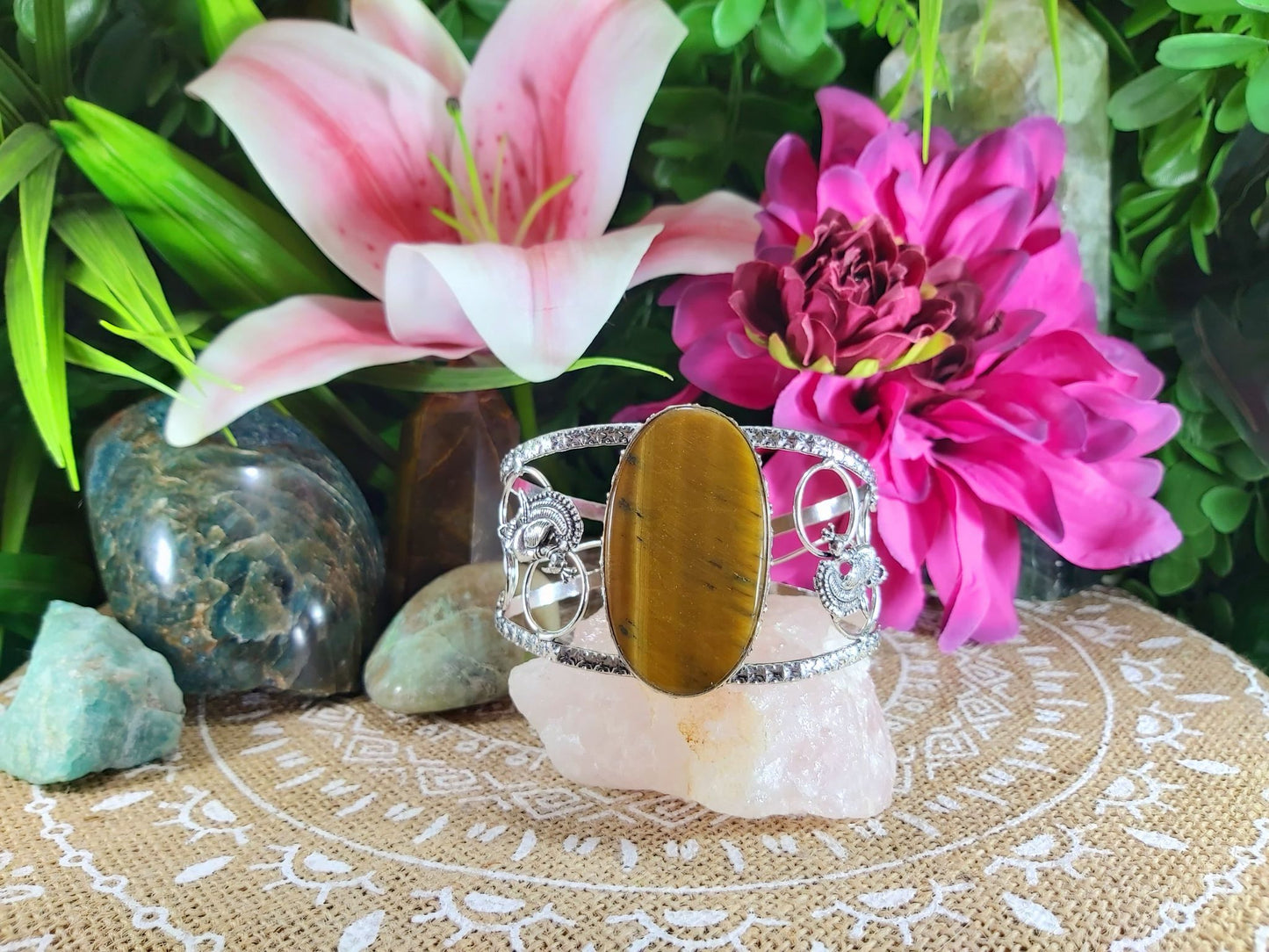 Tiger Eye Gemstone Bangle Bracelet (B79)