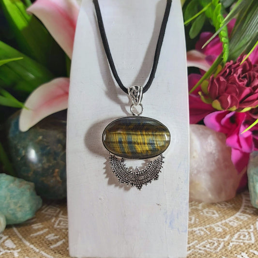 Tiger Eye Earth Star Gemstone Pendant (E1149)