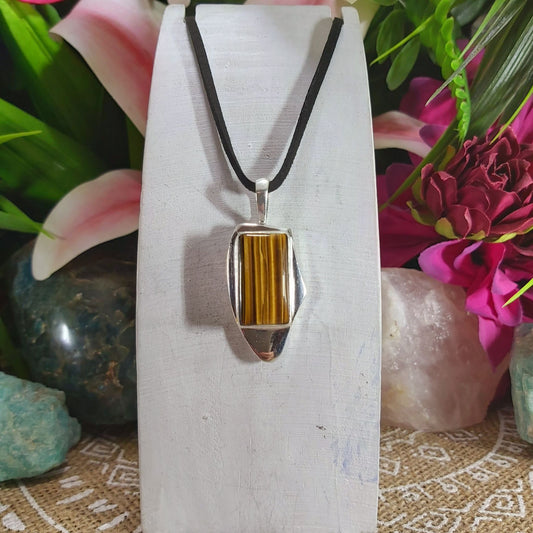 Tiger Eye Earth Star Gemstone Pendant (E1153)