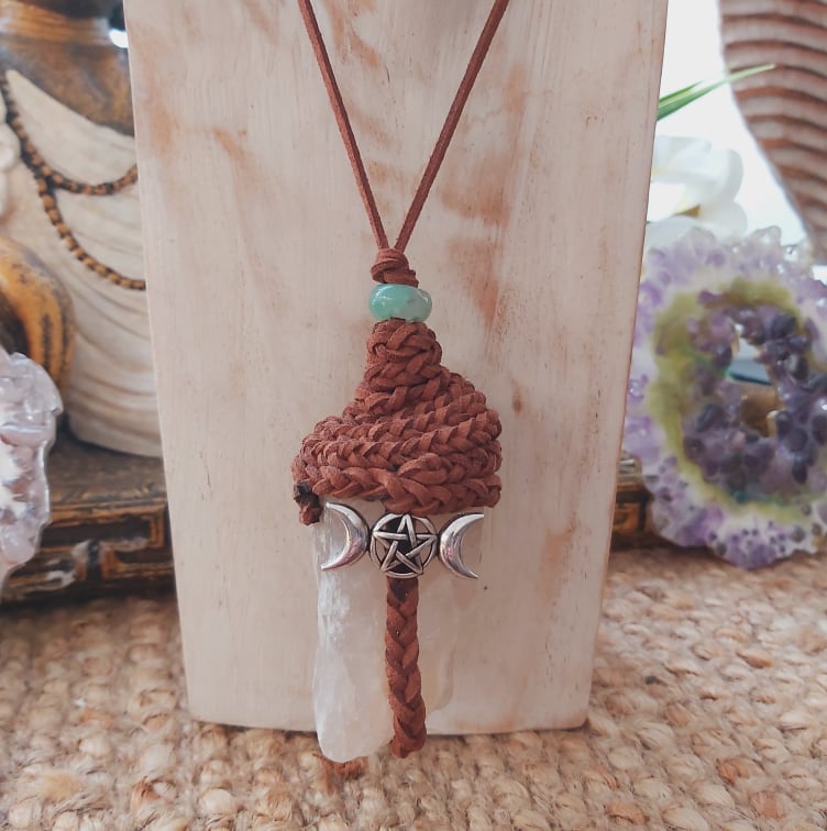 Handmade Long Rainbow Moonstone Wicca Pendant (E1503)