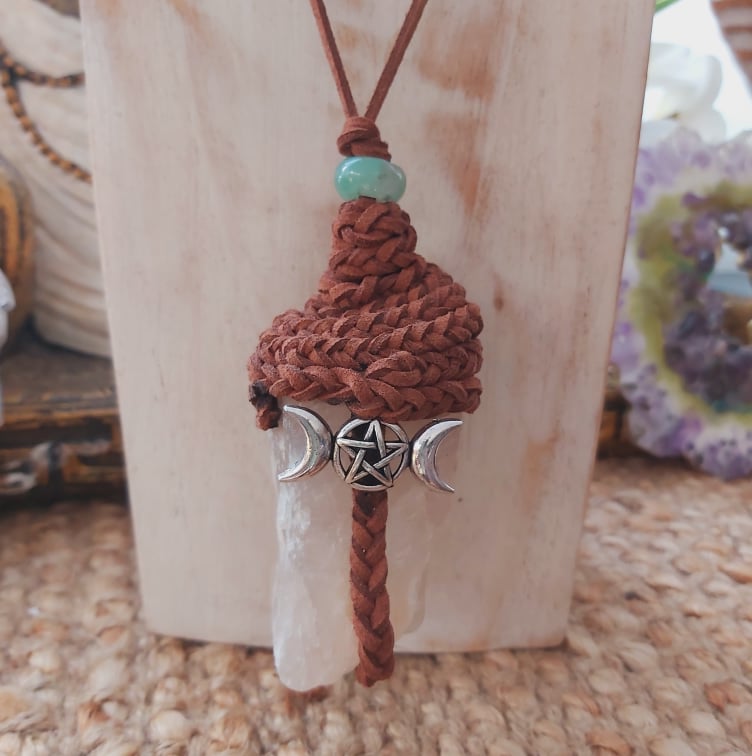 Handmade Long Rainbow Moonstone Wicca Pendant (E1503)