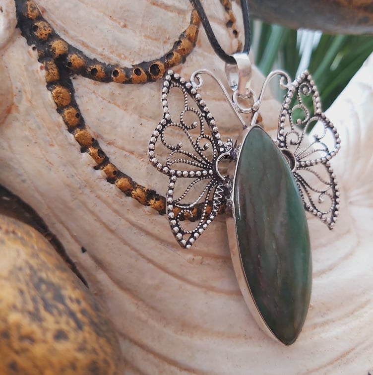 Aventurine Good Luck Gemstone Butterfly Pendant (E1509)