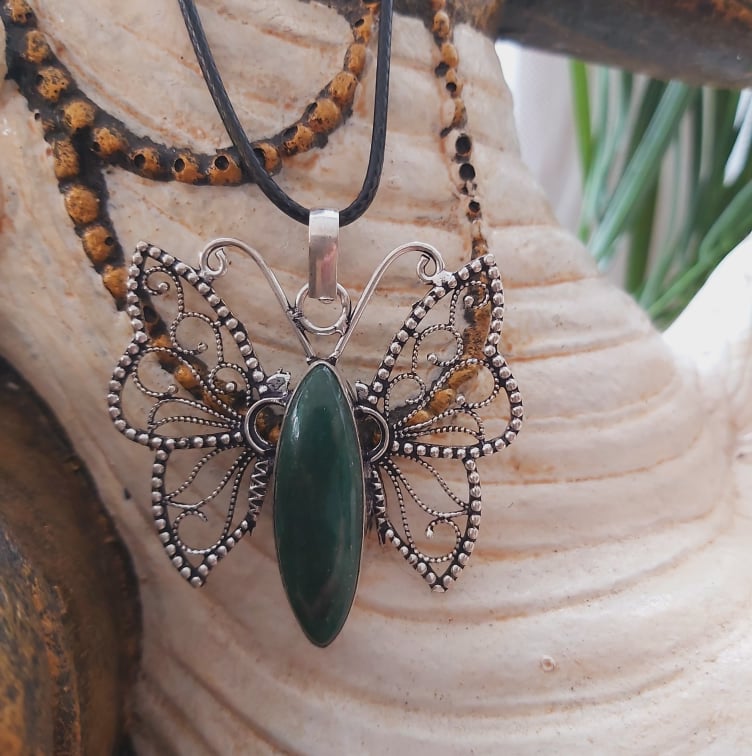 Aventurine Good Luck Gemstone Butterfly Pendant (E1510)