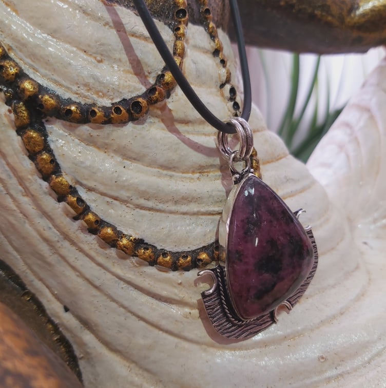 Rhodonite Self Worth Gemstone Pendant Necklace (E1521)