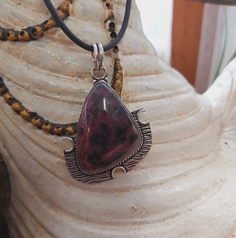 Rhodonite Self Worth Gemstone Pendant Necklace (E1521)