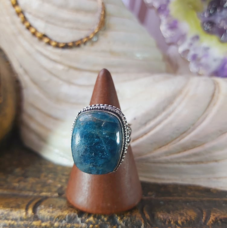 Apatite Third Eye Gemstone Ring US 9 (E1541)