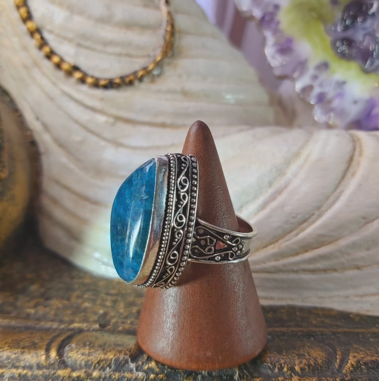 Apatite Third Eye Gemstone Ring US 9 (E1544)