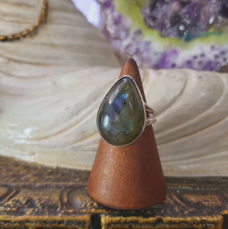 Labradorite Psychic Protection Gemstone Ring US 7.5 (E1550)