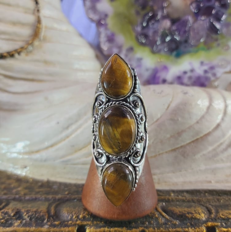 Tiger Eye Earth Star Gemstone Ring US 8 (E1576)