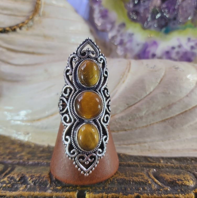 Tiger Eye Earth Star Gemstone Ring US 8.5 (E1577)