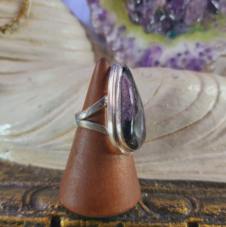 Charoite Spiritual Path Gemstone Ring Size US 6 (E1578)