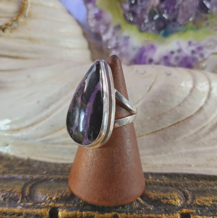 Charoite Spiritual Path Gemstone Ring Size US 6 (E1578)