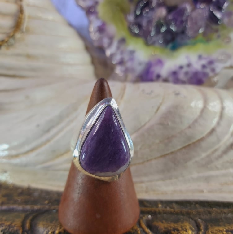 Charoite Spiritual Path Gemstone Ring Size US 8 (E1580)