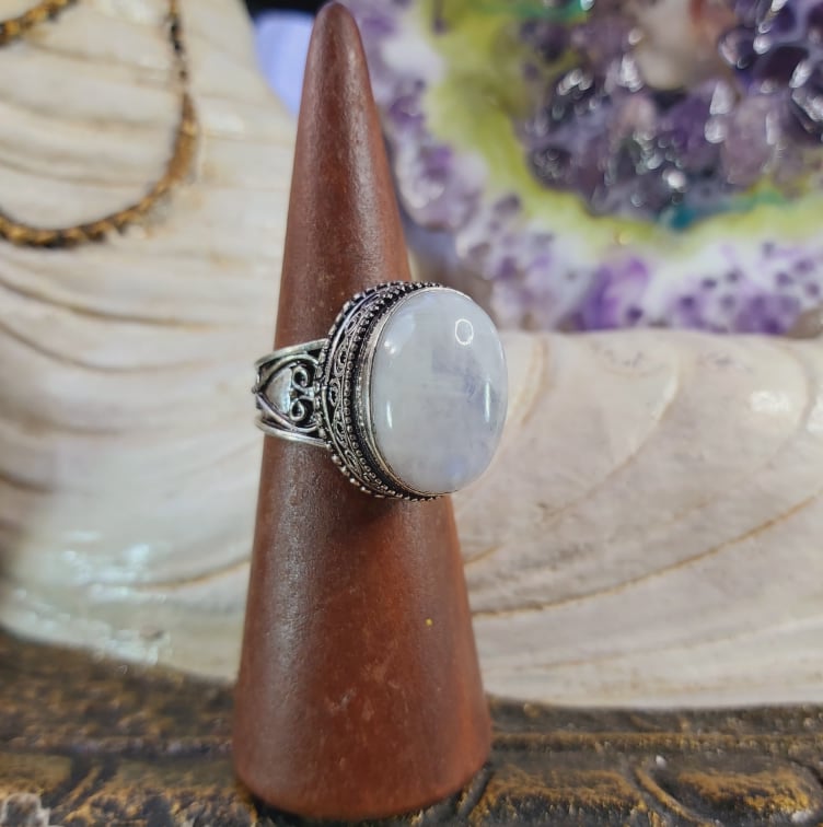 Rainbow Moonstone Spiritual Grounding Ring Size US 9 (E1593)