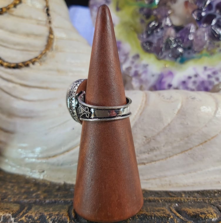 Rainbow Moonstone Spiritual Grounding Ring Size US 9 (E1593)