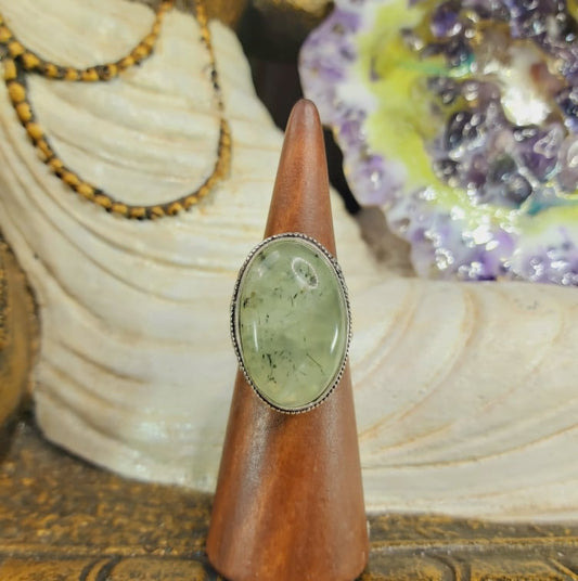 Prehnite Heart Chakra Gemstone Ring US 8.5 (E1608)