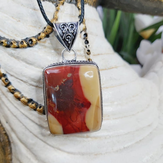 Mookaite Decision Making Gemstone Pendant (E1620)