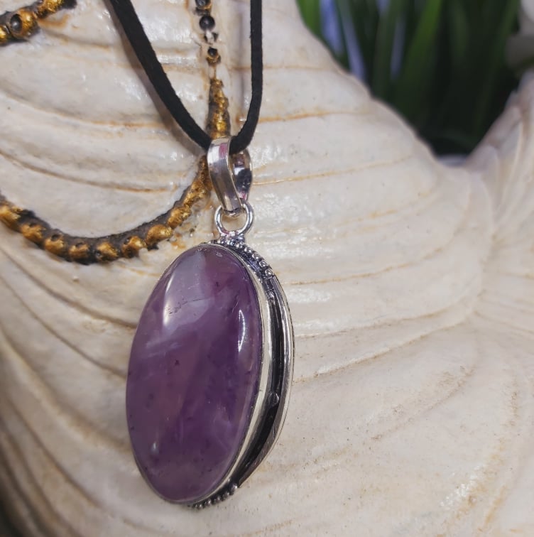 Amethyst Protection Pendant (E1668)