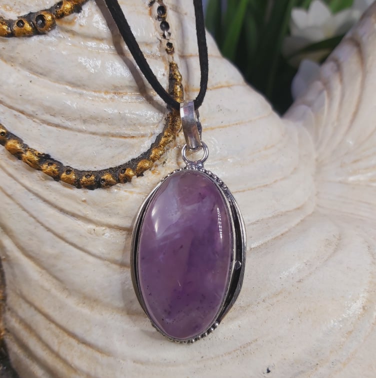 Amethyst Protection Pendant (E1668)