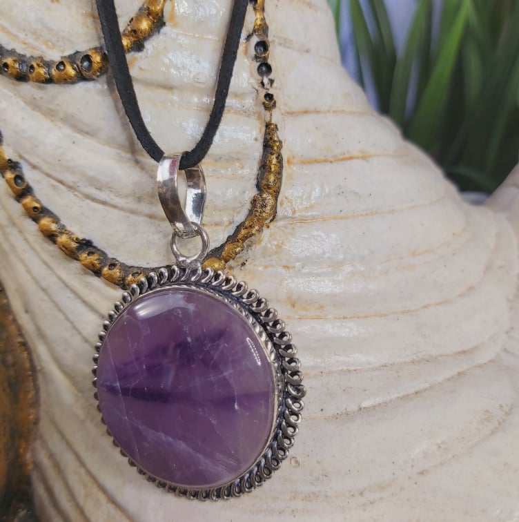 Amethyst Gemstone Pendant (E1672)
