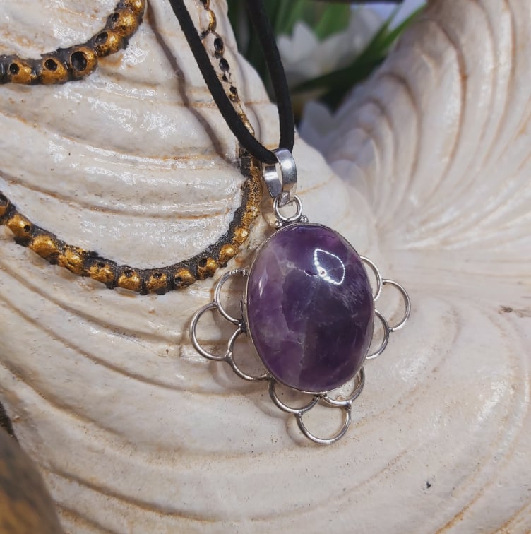 Amethyst Gemstone Pendant (E1675)