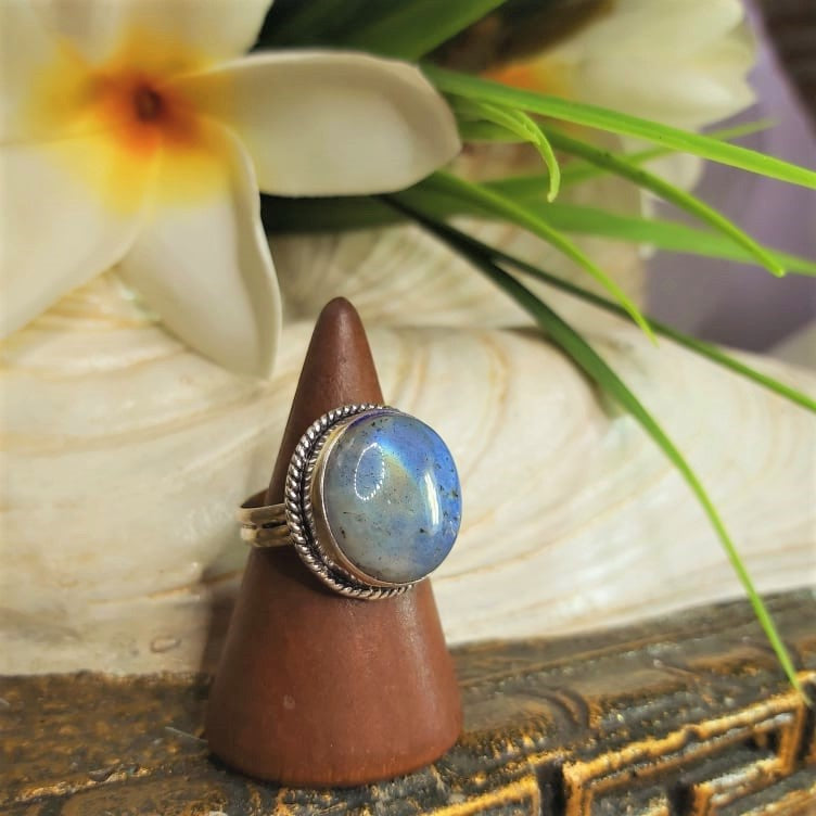 Labradorite Inner Spirit & Psychic Protection Gemstone Ring US 8.5 (E1696)