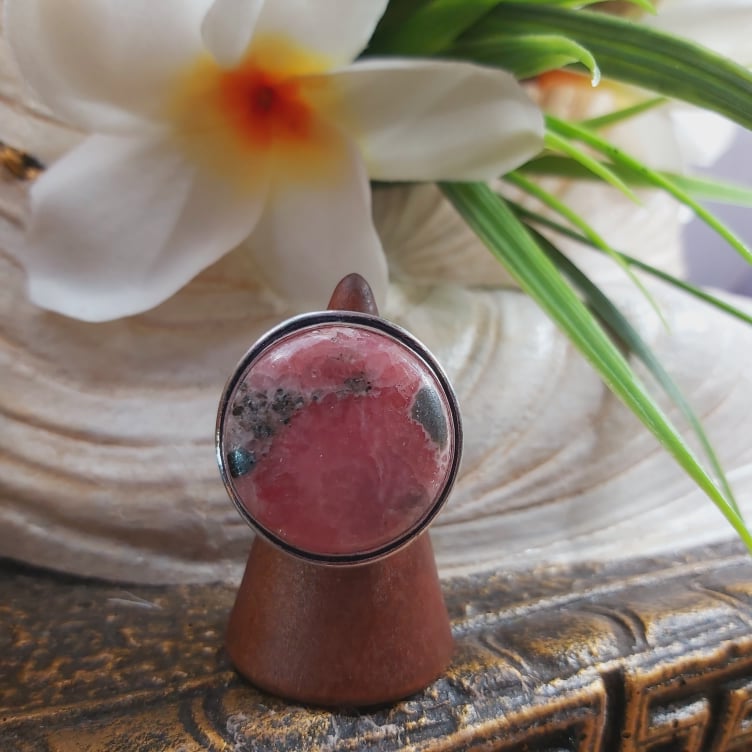 Rhodonite Self-Worth Ring US 6 (E1710)