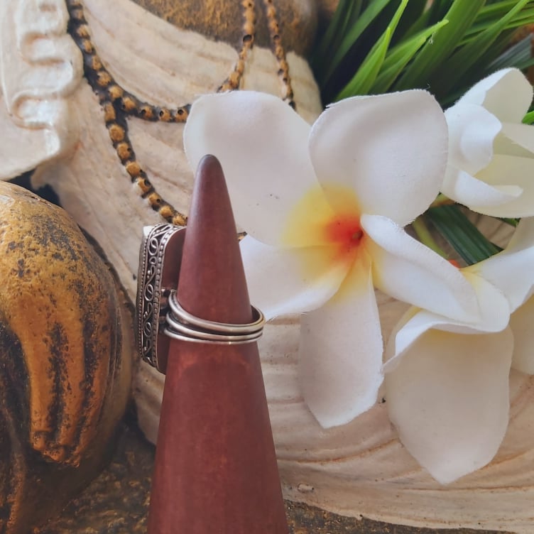 Kyanite Third Eye Chakra Gemstone Ring US 6 (E1747)